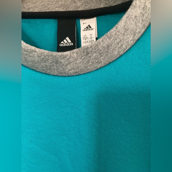 Adidas ZNE CREW NECK SHIRT Women Small EUC S gray & blue SS REC run gym yoga tee - Picture 7 of 10